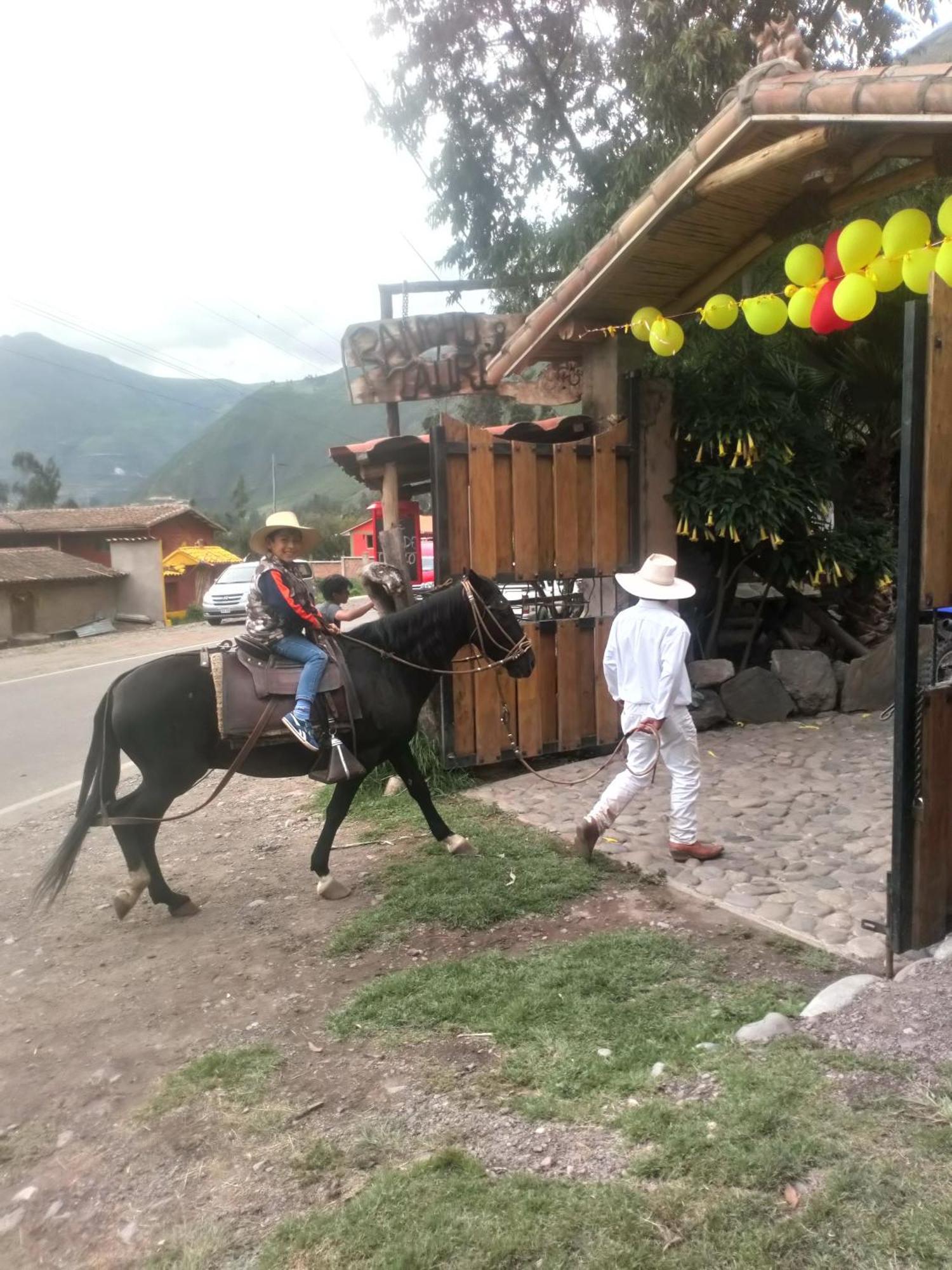 Ecolodge Ccatan Urubamba Exterior photo